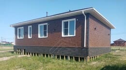 Вид дома с торца